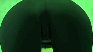 check those blowjob slurps and big puffy pussy lips peeking thru yoga pants in 69 close up