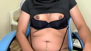 whoa, check out this trans babe's juicy tits and yummy cock 😍🍆