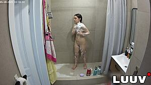 hey boyfriend, your girlfriend wants shower fun on reality show