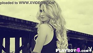 blondes pose nude with busty milf curves