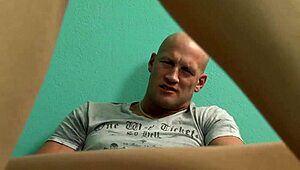 raw bareback fucking dizzy ts ryder monroe doggystyle then spooning in bedroom