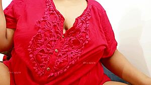 indian girl speaks hindi while getting fucked deep in amateur clip