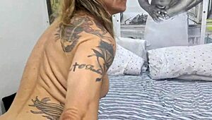 gave it to my friend's hot personal trainer with big tits and monster cock 💪🍆