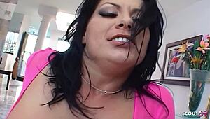 How does black hair bombshell Jezebelle Bond take hard fuck and facial no condom?
