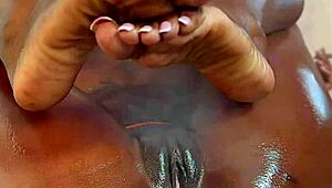 Pretty Little 18+ Squirt Slut Cums Hard!