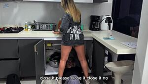 hot colombian hits me up to fix her pipe but wants monster cock pounding her juicy ass 😈🍑💦