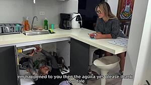 hot colombian hits me up to fix her pipe but wants monster cock pounding her juicy ass 😈🍑💦