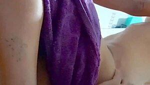 mature milf in towel after massage... damn what a hardcore suck temptation! 😍💦