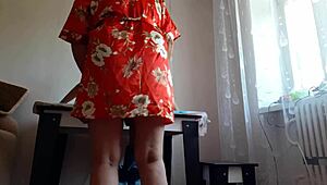 Girlfriend Shops as Mommy Fucks Me Loudly and Passionately!