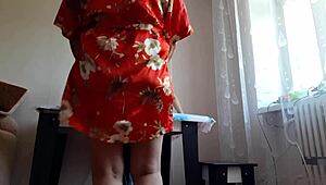 Girlfriend Shops as Mommy Fucks Me Loudly and Passionately!