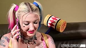 you won't resist my cunt power leya falcon blonde cougar horny lesbian kissing toys cum