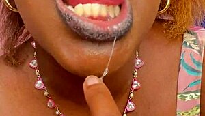 Beautiful homemade solo pussy play leaves creamy dripping mess