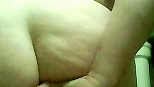 BIG BOTTLE STRETCHES ASSHOLE WIDE IN RAW ANAL INSERTION NOV 2 2015