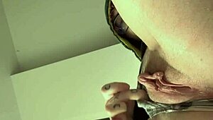 bold morning jerk off all over my trans pussy