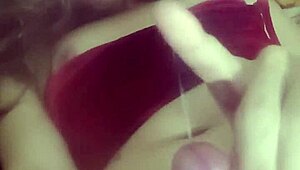 these hips move with pure pleasure in every sway