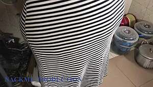 Step Brother's Big Ass Wife Fucked Doggystyle Quickly