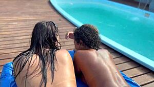big cock flashes huge tits and monster cocks poolside with bikini novinhas