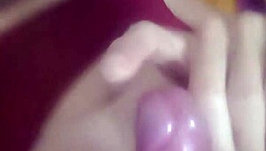 these hips move with pure pleasure in every sway