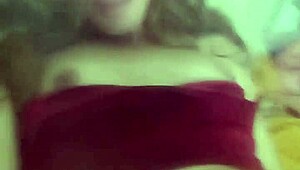 these hips move with pure pleasure in every sway