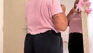 Chubby Ebony Brunette Farts in Big Ass Before Curvy Date Prep