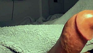 Stepsister's Oily Handjob Ends with Massive Cum on Perfect Ass!