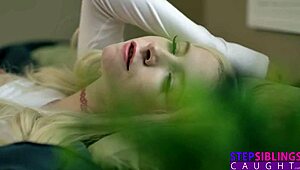 yo fucking petite blonde kenzie reeves the stepsis doggystyle in socks