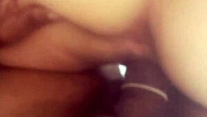 quer ver essa latina gostosa dando rapidinha no cu pro namorado?