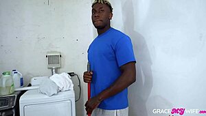 Hotwife London River Drops Towel Revealing Curves for Secret Cheating Ride