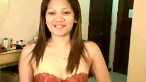 Just Met Filipina Amateur Sucks Tourist Cock Like a Pro Blowjob!