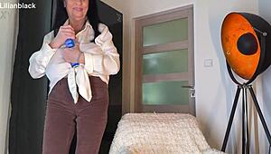 Chubby Czech mature fingers hairy pussy lips solo in homemade outdoor video