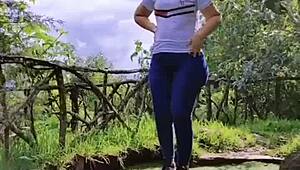 wanna peel those tight jeans off this big juicy ass delicia?