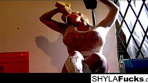 Shyla, your rare erotic solo got me hooked?