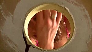 pretty latina veronica avluv strokes huge cock on phone till facial blast