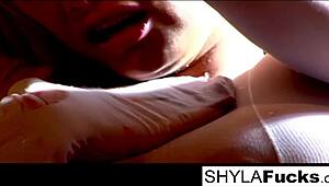 Shyla, your rare erotic solo got me hooked?