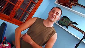 What if petite french arab teen kelly got roughly assfucked by old robin reid's big cock?