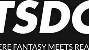 Lustful Amirah Adara bends over for old receptionist's cock doggystyle then rides moaning in hostel dorm!!