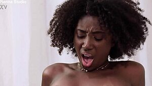 a wonderful guy massages me then i suck his huge cock cowgirl lorena gree capoeira