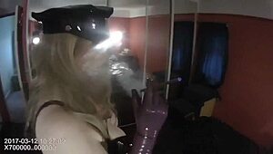 MISTRESS SCARLETT STRAPS ON FOR HOMEMADE MILF ACTION!