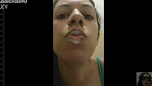 hey jade looks so sexy at 18 flashing her tight shaved pussy outdoors huh?