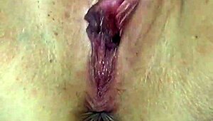 Latina BBW Fingers Fat Pussy In Backseat While Masturbating Hard