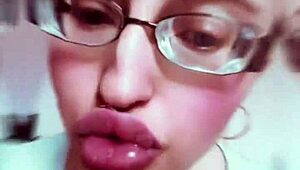 Goddess Lips and Nude Body Make You Throb Hard.