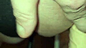 oh yeah this milf rides that big dildo till she cums so hard