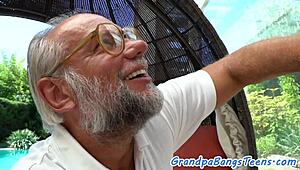 damn closeup on that 18yo getting drilled by old man