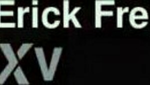 damn this fiery brazilian brunette's quickie fuck got me 😍🔥 chupando pau e gemendo alto!