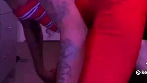 ebony babe's leggings hug her soft big ass like a water bed