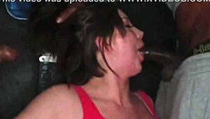 BLOWBANGING STEPMOM AT PHONE BOOTH WITH HOMEBoy DEEPTHROAT!