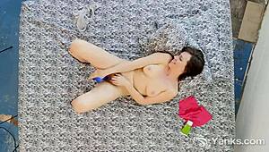 gorgeous curvy brunette amateur stuffs dildo deep in her fat pussy to orgasm