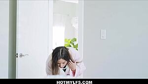 stepmom havana bleu's big ass milf pussy needs stepson cock cleaning orgasm?