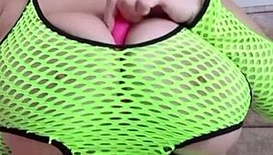 imagine this milf slut's big natural saggy tits begging to smother your cock
