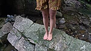 that perfect athletic ass undresses outdoors, fingers her juicy shaved pussy till orgasm